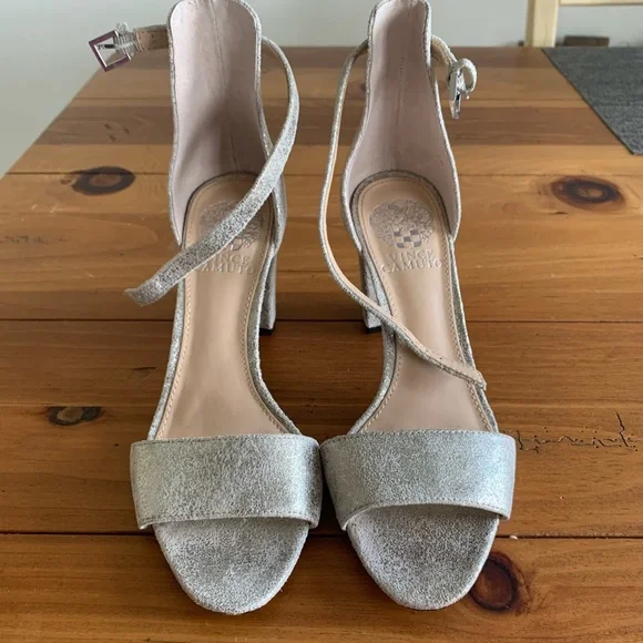 Vince Camuto corlina Silver block sandal Heels - Picture 1 of 3